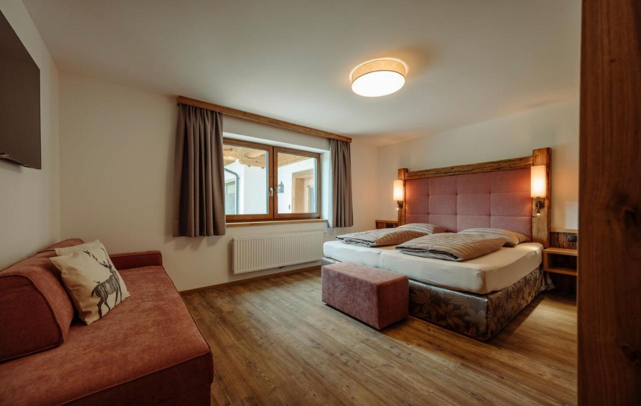 Alpin Apartement G'ret Flachau Bagian luar foto