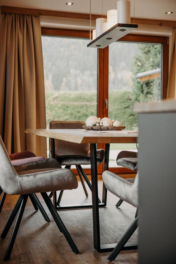 Alpin Apartement G'ret Flachau Bagian luar foto