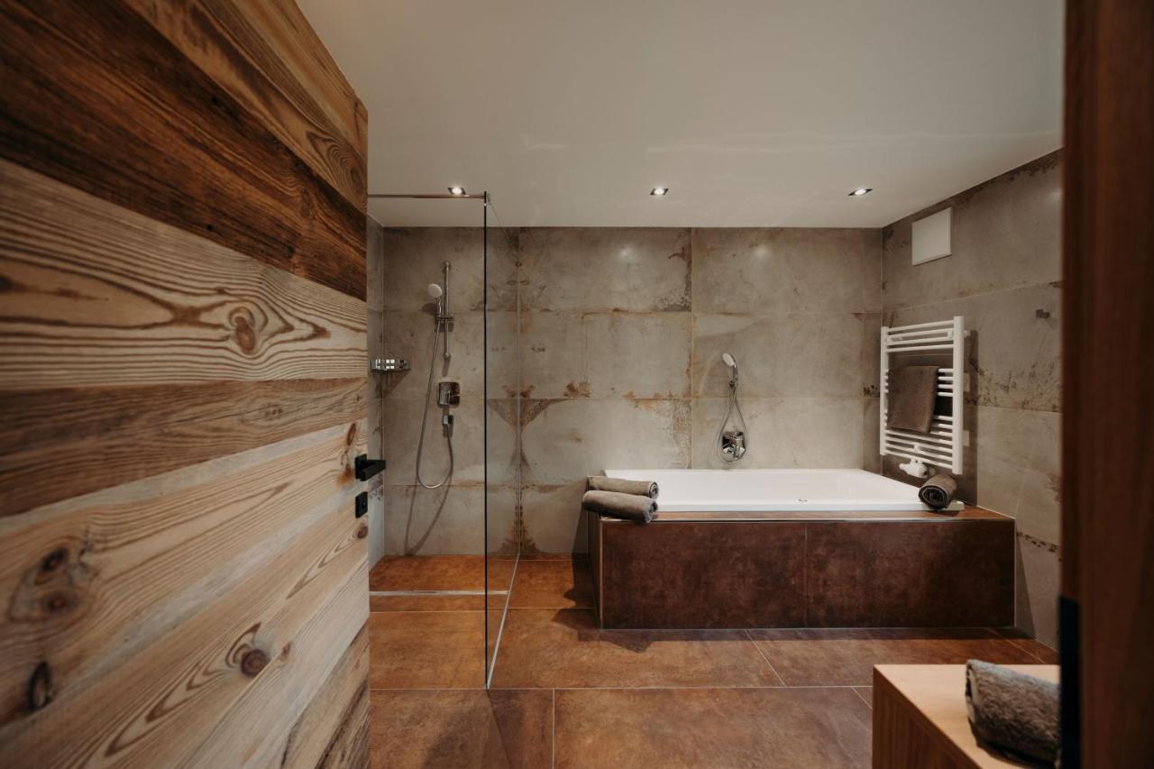 Alpin Apartement G'ret Flachau Bagian luar foto